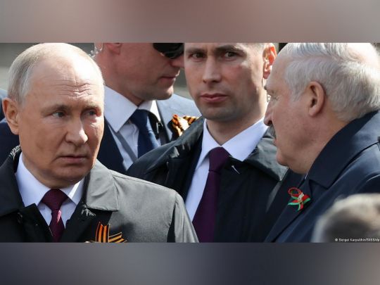 Не зміг пройти 300 метрів до могили Невідомого солдата у Москві: у Лукашенка проблеми зі здоров'ям