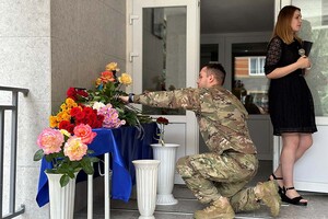 В Одесской области открыли мемориальную доску погибшему защитнику Мариуполя