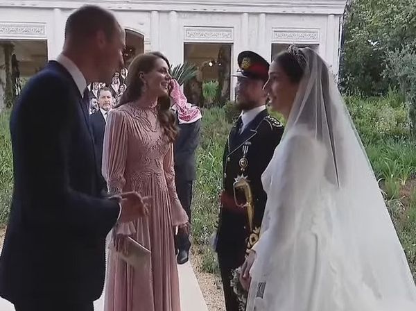 Королівське весілля в садах палацу Захран: Кейт Міддлтон та принц Вільям неочікувано приїхали до Йорданії