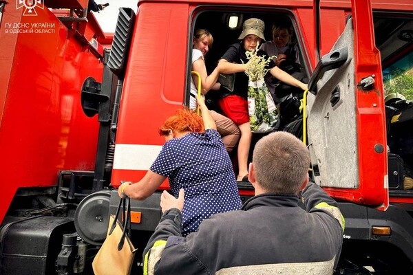 В Одессе из-за непогоды затопило Пересыпский район: пришлось спасать людей
