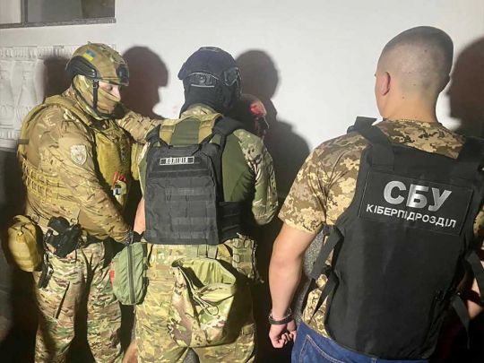 Результат — на обличчі: як у Полтаві затримували блогера-провокатора, який ображав військових (фото)