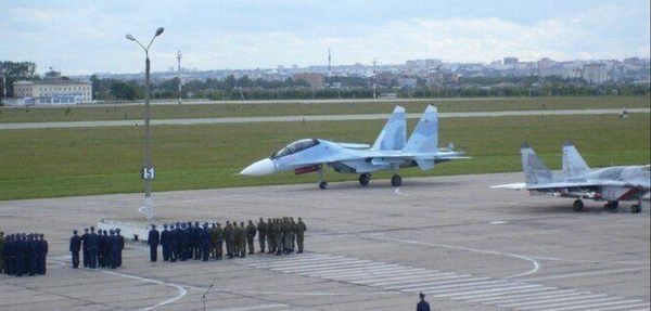 Атака на&nbsp;аеродром в&nbsp;Курську: знищено керівництво авіаполку росії