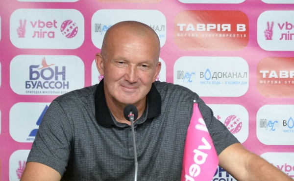 Футбол. Роман Григорчук — тренер місяця!