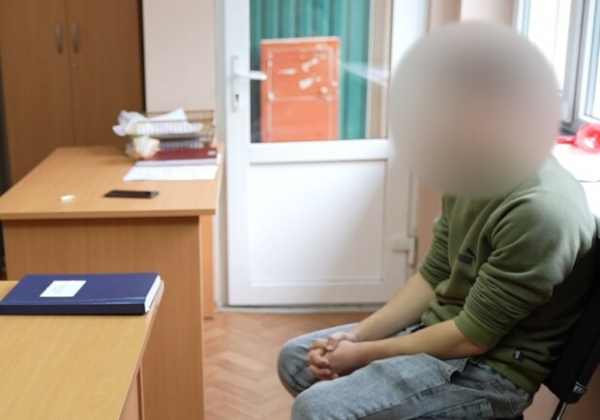 Под Одессой мужчина и два его друга избили бывшего ухажера сестры и вывезли в поле