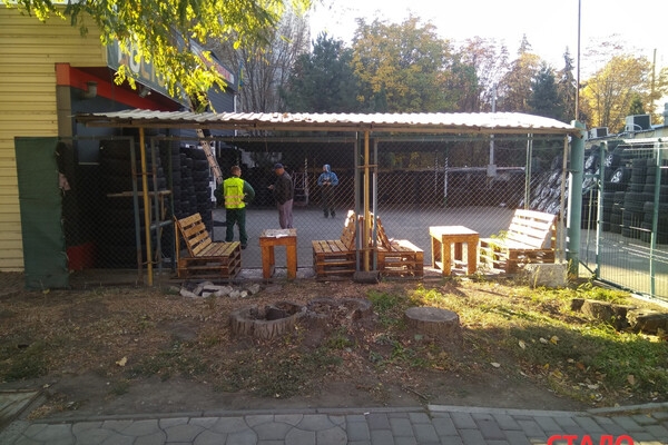 В Одессе сняли вывески на русском языке