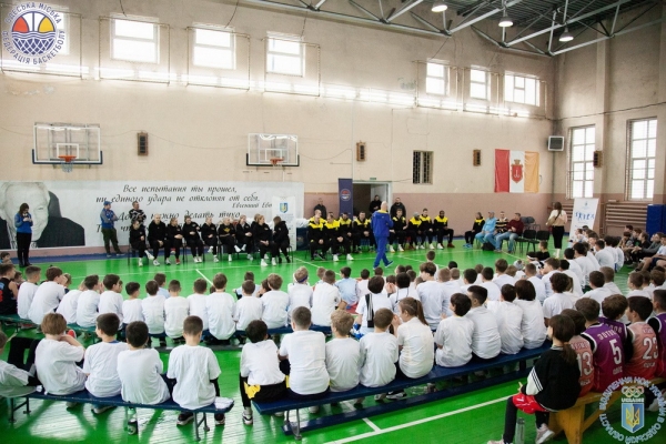 В одеський СДЮСШОР імені Літвака відбулося велике спортивне свято для дітей