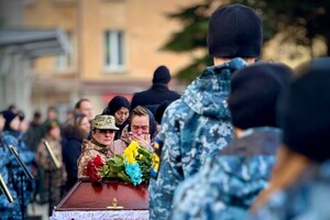 В Одессе простились с военным, который погиб на Запорожском направлении