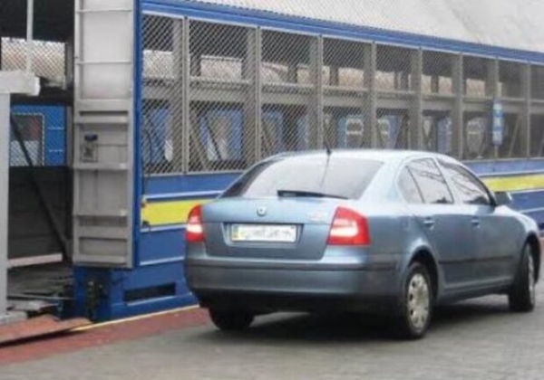 Из Одессы можно перевезти авто в специальном вагоне: куда и почем