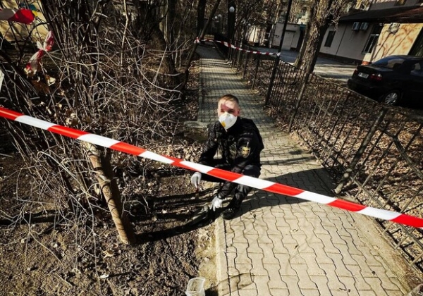 В Одессе химики собрали 30 килограмм грунта, загрязненного ртутью