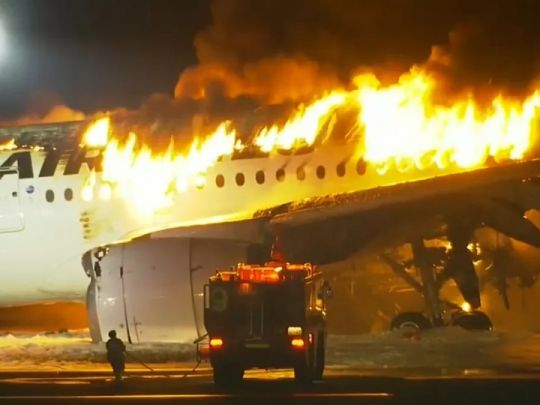 Диво в аеропорту Токіо: стало відомо, як вдалося врятувати життя майже 400 людей