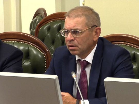 «Нафтопродукти постачалися Міноборони», — прокурор про «справу» Пашинського