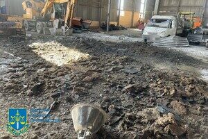 Прокуратура расследует обстрел промышленного объекта в Одесской области Прокуратура расследует обстрел промышленного объекта в Одесской области
