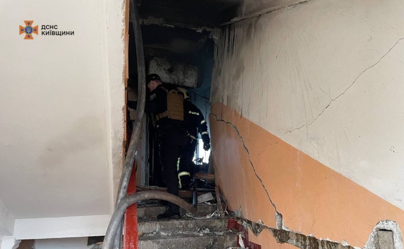 Потужний вибух пролунав у п'ятиповерхівці у Білій Церкві під Києвом: є жертви (фото, відео)