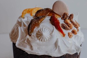 Маково-вишневые и с кокосовой начинкой: какие необычные пасочки можно заказать в Одессе      