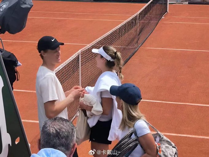 Чемпіон Australian Open підтвердив роман із&nbsp;російською тенісисткою, яка старша за&nbsp;нього на&nbsp;три роки (фото)