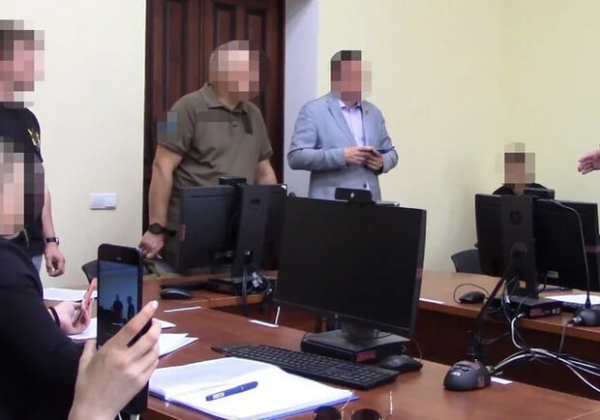 Суд избрал меру пресечения командующему сил ТрО в Одесской области, которому строили имение