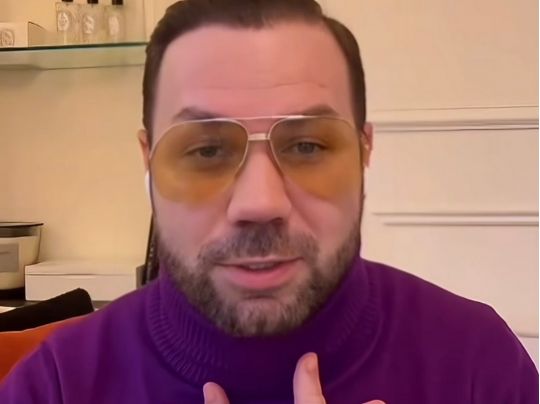 Неймовірно жіночно й сексуально: дизайнер назвав головні деталі модного сезону-2025