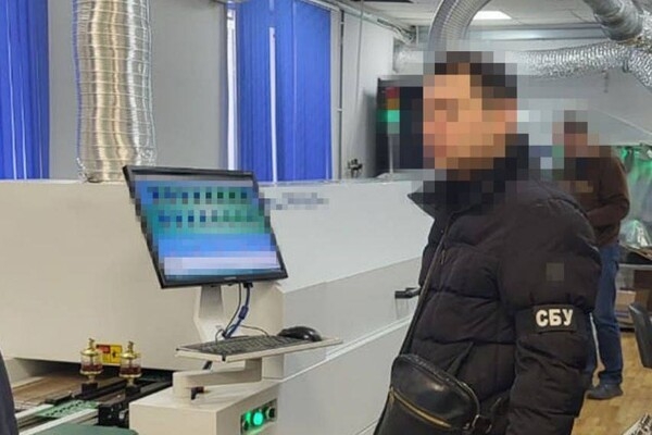 Топ-менежеры из Одессы поставляли в РФ оборудование для военных баз