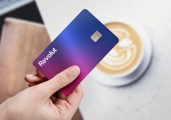 Банк Revolut заявил о выходе на украинский рынок: что говорят в НБУ