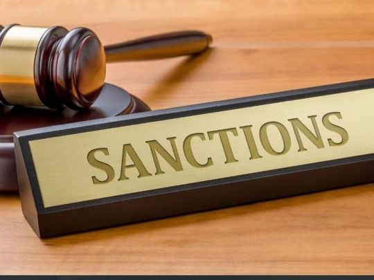 Дві третини українців підтримують санкції проти Порошенка, Медведчука і Коломойського — соцопитування
