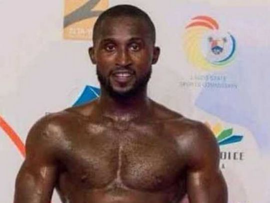 Боксер-чемпіон помер після бою: момент трагедії потрапив на відео