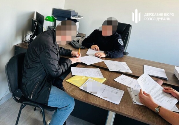 Изменял данные военнообязанных: в Одесской области разоблачили чиновника РТЦК и СП