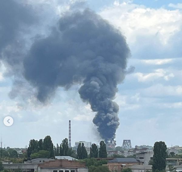 На Київщині горить велика ТЕЦ: загинули дві людини