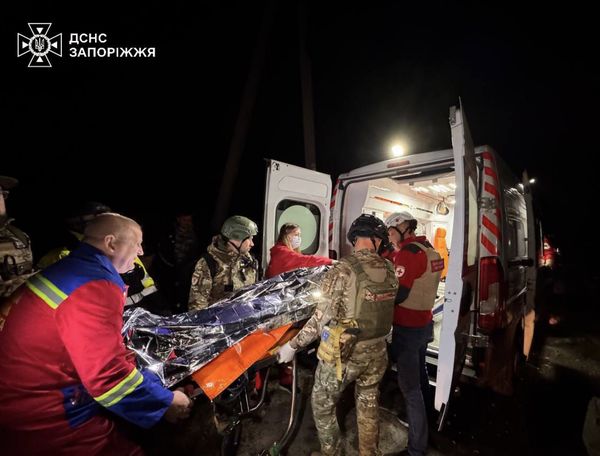 «Посилення тиску на росію та зміцнення санкцій можуть дати дорогу дипломатії» — реакція Зеленського на ворожу атаку на Україну