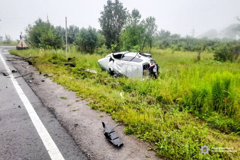 Смертельна ДТП на&nbsp;Рівненщині: Volkswagen зіткнувся з&nbsp;Audi, загинули троє людей