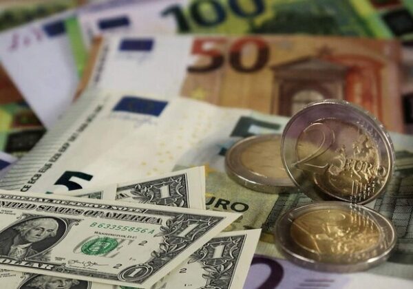 Курс валют в Украине 2 августа 2025 года: сколько стоит доллар и евро