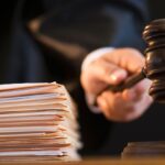 В Одессе офицера ВСУ судили по стрельбе в подъезде: выстрел раздался во время конфликта с доставщиком пиццы