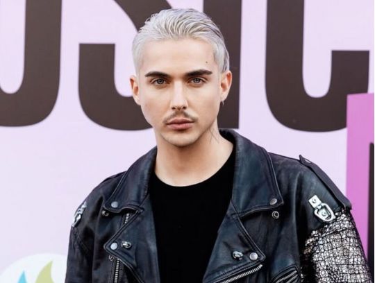 &laquo;Я&nbsp;не&nbsp;витримав&raquo;: Melovin вийшов на&nbsp;зв'язок з&nbsp;&laquo;психушки&raquo; й&nbsp;повідомив свій діагноз
