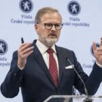 Чехія заробила завдяки українським біженцям більше, ніж допомогла Україні, — прем’єр Петр Фіала