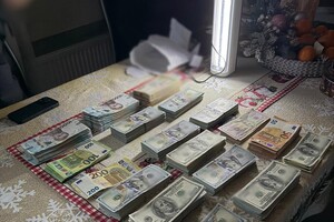 Инвалидность за 1 600 долларов: в Одессе задержали заведующую отделением больницы