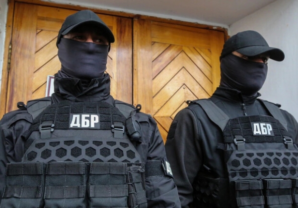 В Одесской области будут судить женщину, которая за деньги &laquo;выходила замуж&raquo; за военных, чтобы те уволились со службы
