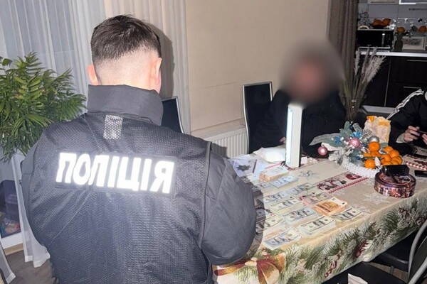 Инвалидность за 1 600 долларов: в Одессе задержали заведующую отделением больницы