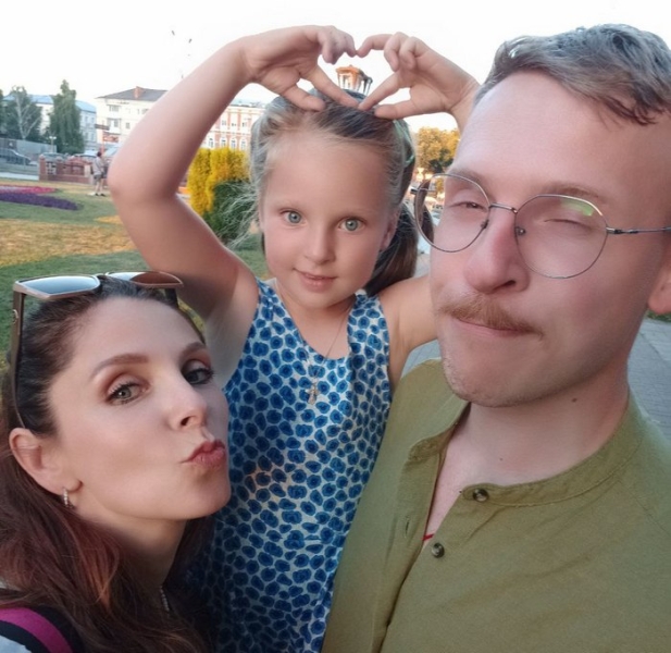 &laquo;Всі чоловіки з&nbsp;моєї родини на&nbsp;фронті&raquo;: зірка &laquo;Служба 112&raquo;, &laquo;Жіночий лікар&raquo; Катерина Вишнева про випробування під час великої війни