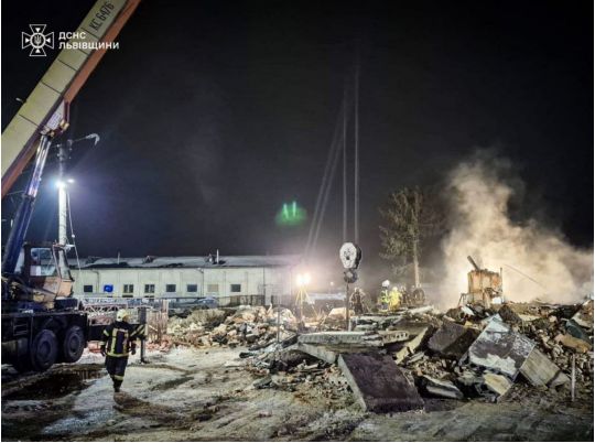 Вночі ворог завдав масованого ракетно-дронового удару по&nbsp;Західній Україні: що&nbsp;відомо на&nbsp;цей момент (фото)