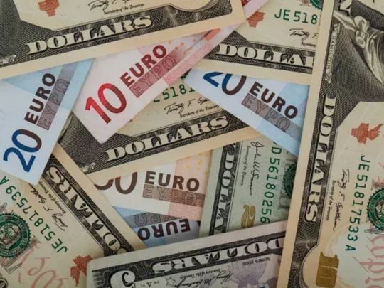 Курс долара понад 44 гривні вже не&nbsp;лякає: чого чекати на&nbsp;валютному ринку