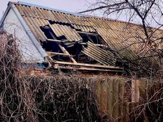 Десятки будинків зруйновано, є&nbsp;поранені діти: що&nbsp;відомо про наслідки атаки по&nbsp;Україні (фото)