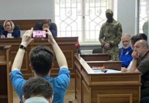 Адвокат Карпенко подав позов до Коломойського про стягнення 4,4 млрд грн моральної компенсації за замах на вбивство