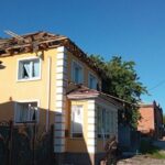 Зруйновані будинки, поранені діти і загиблі: окупанти атакували мирні міста та села України (фото)